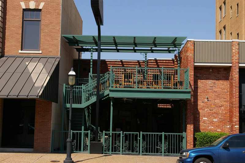 Callahan's Pub and Grille