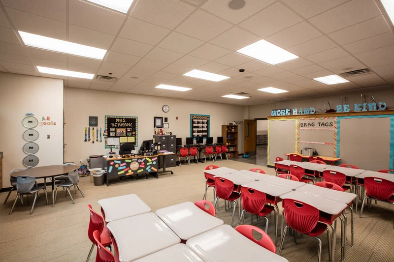 Chisholm Elementary School
